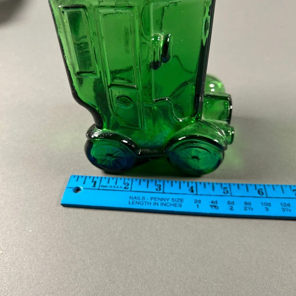 Vintage Green Glass Antique Car Decanter Made in Italy Depose Barware Stopper